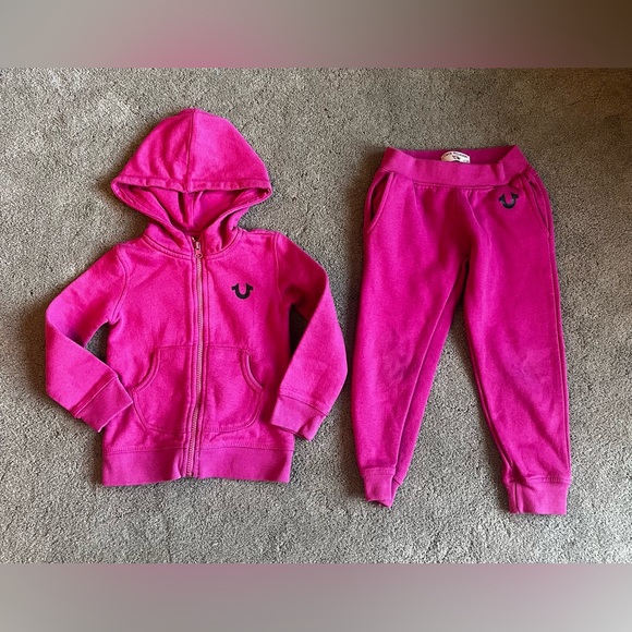 True Religion Youth size 4T Two-Piece Sweatsuit Set - Picture 1 of 7